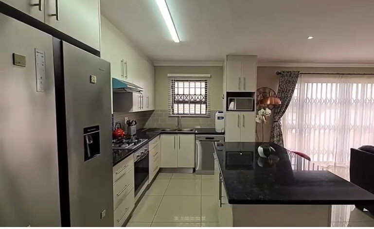 3 Bedroom Property for Sale in Beacon Bay North Eastern Cape